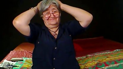 مقعد ورزش ها گلو عمیق, عق زدن (gag) فیلم های پورن خارجی و سپس کامل Sun